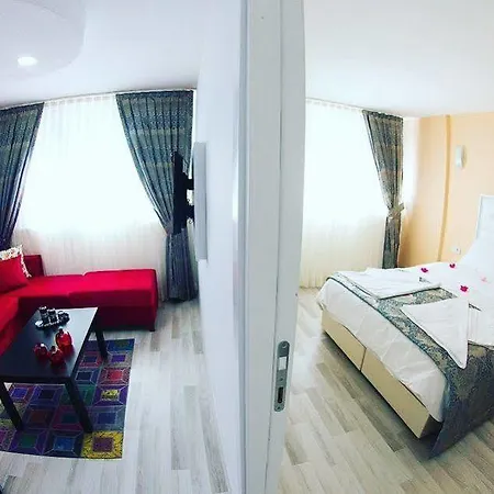 Nisan's Hotel 2*