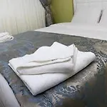 Hotel Nisan's 2*